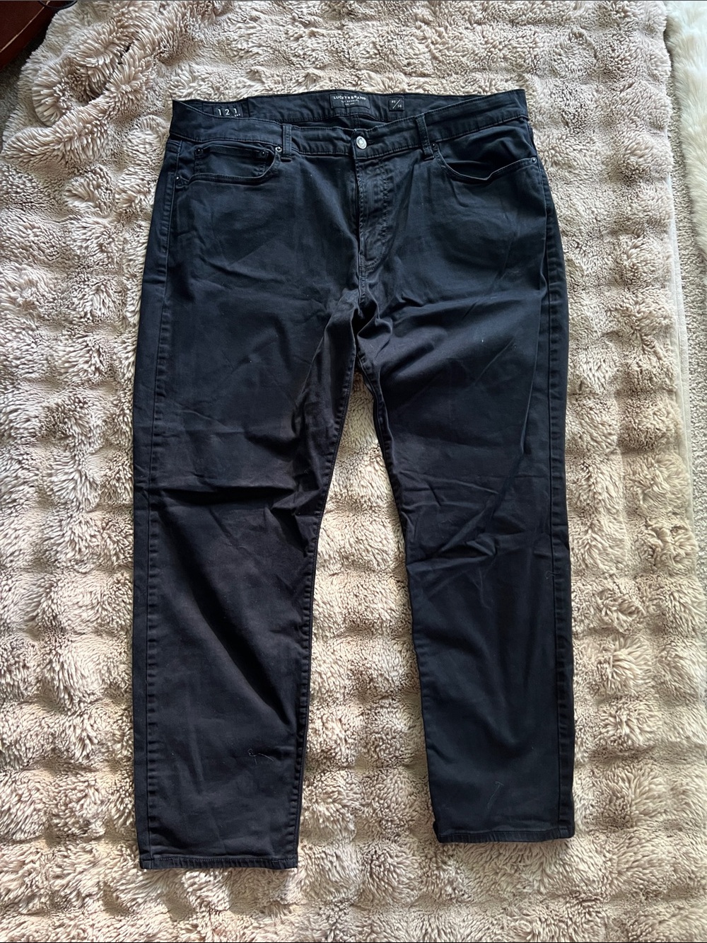 Men's Black Jeans - Classic Straight Fit